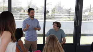 Emprender, como asignatura transversal, se acerca a las escuelas