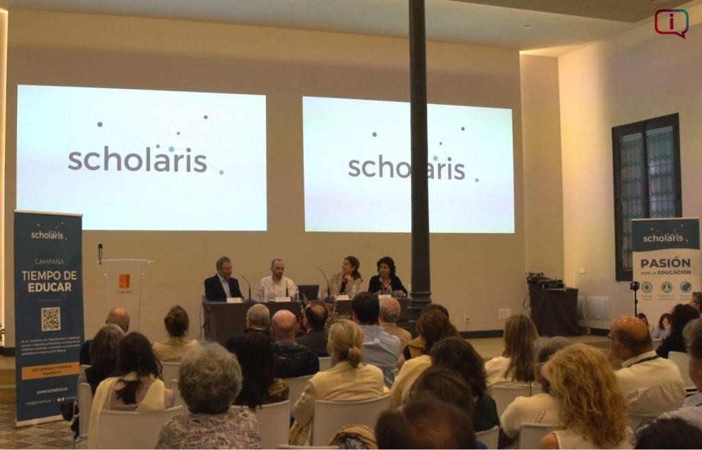 Ponentes en el debate Tiempo de Educar organizado por Scholaris en Madrid