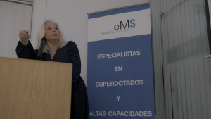 Estudiantes superdotados son invisibles para el sistema educativo