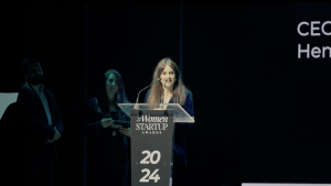 Seis emprendedoras reciben el premio women startup 2024