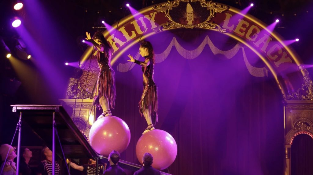 Espectáculo "Cyborg", de Raluy Legacy