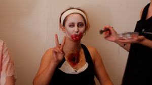 Alumna de FP de Caracterización y Maquillaje en los talleres dentro del Sitges Film Festival, 2025