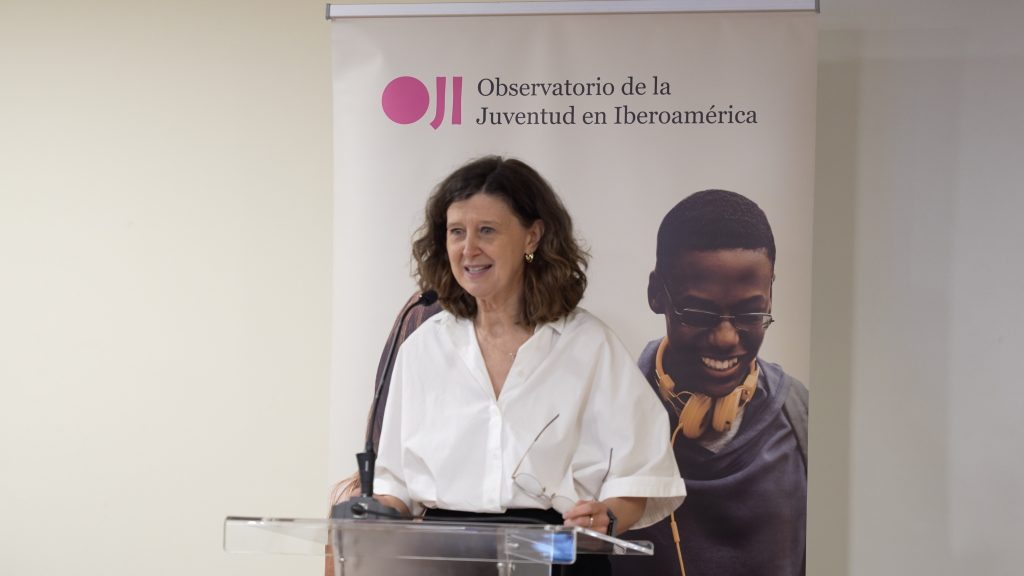 Ariana Pérez, coordinadora del Informe Jóvenes 2026